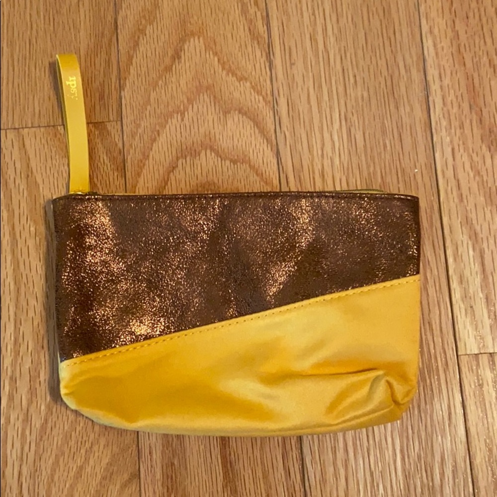Ipsy bag